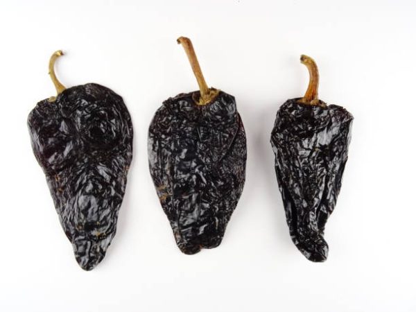 Chile negro para teñir x kg